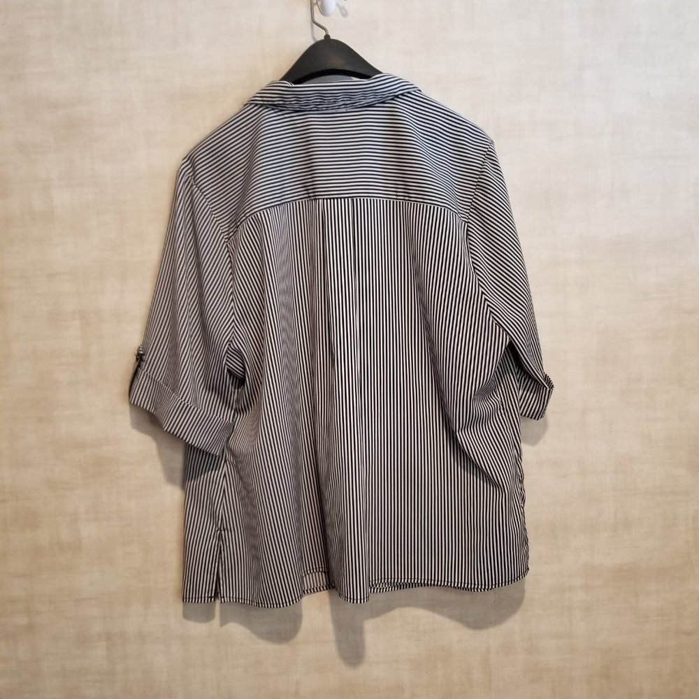 Notations Plus Size Button Front 2 Pocket Blouse - image 6